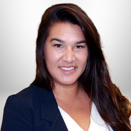 Lauren Phillips headshot